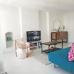 La Maison D\'Abere Hypercentre Chateau Et Gare